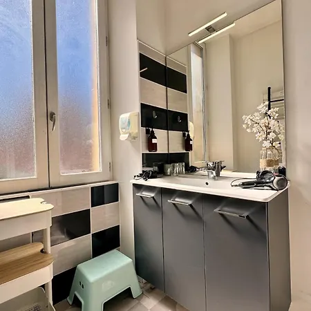 דירה Elegant 4 Pers Terrace Parking Heart Of סרלה-לה קנדה