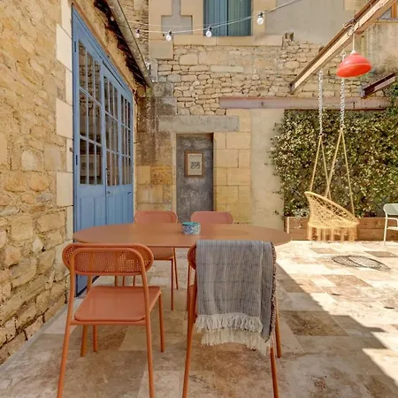Elegant 4 Pers Terrace Parking Heart Of