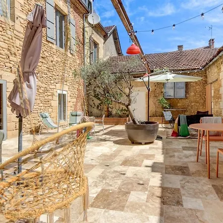 Elegant 4 Pers Terrace Parking Heart Of